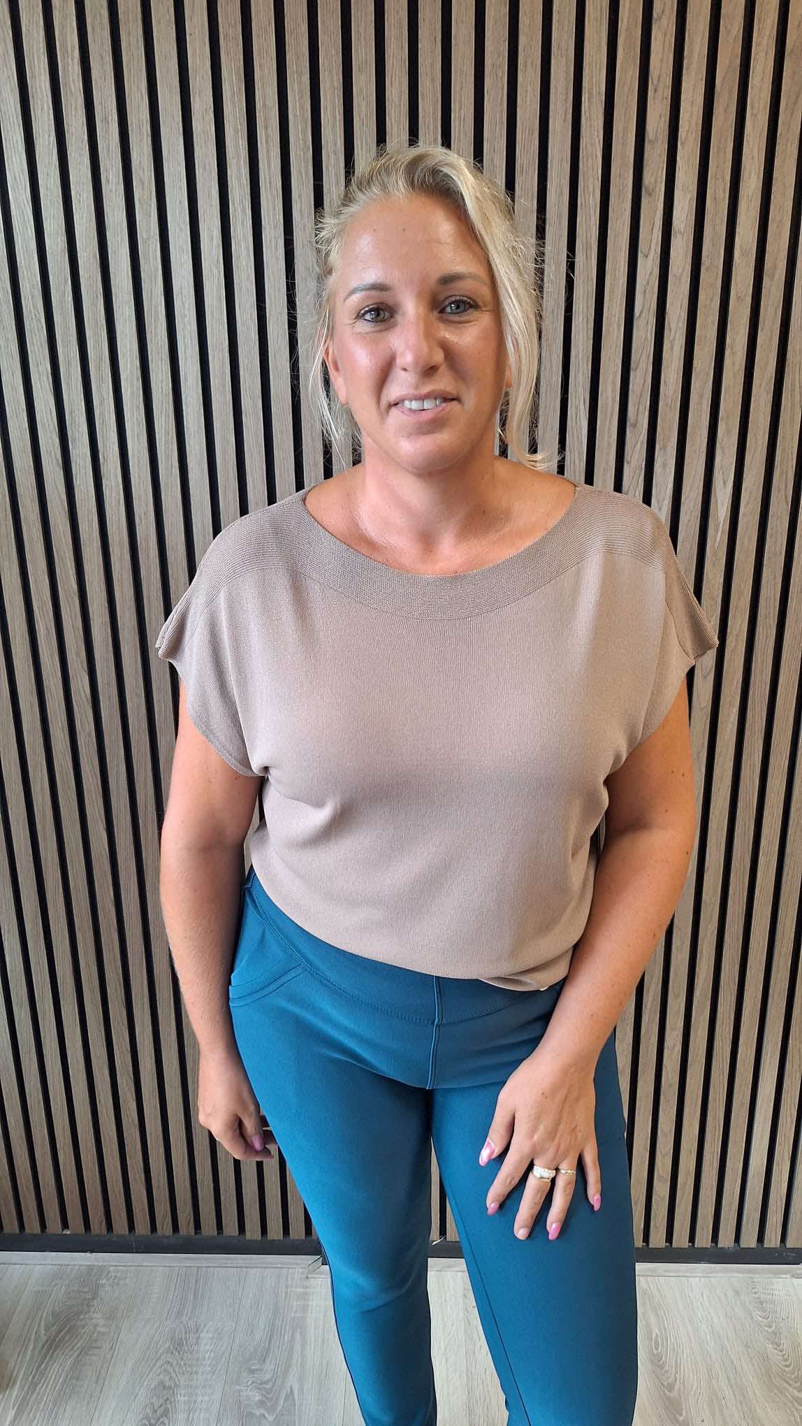 Tanja top