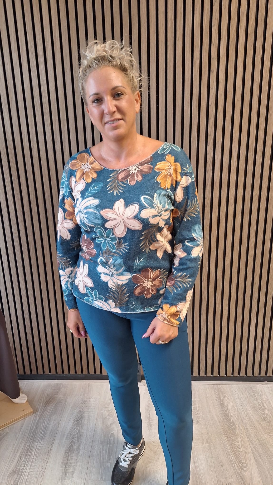 Tineke top bloemen