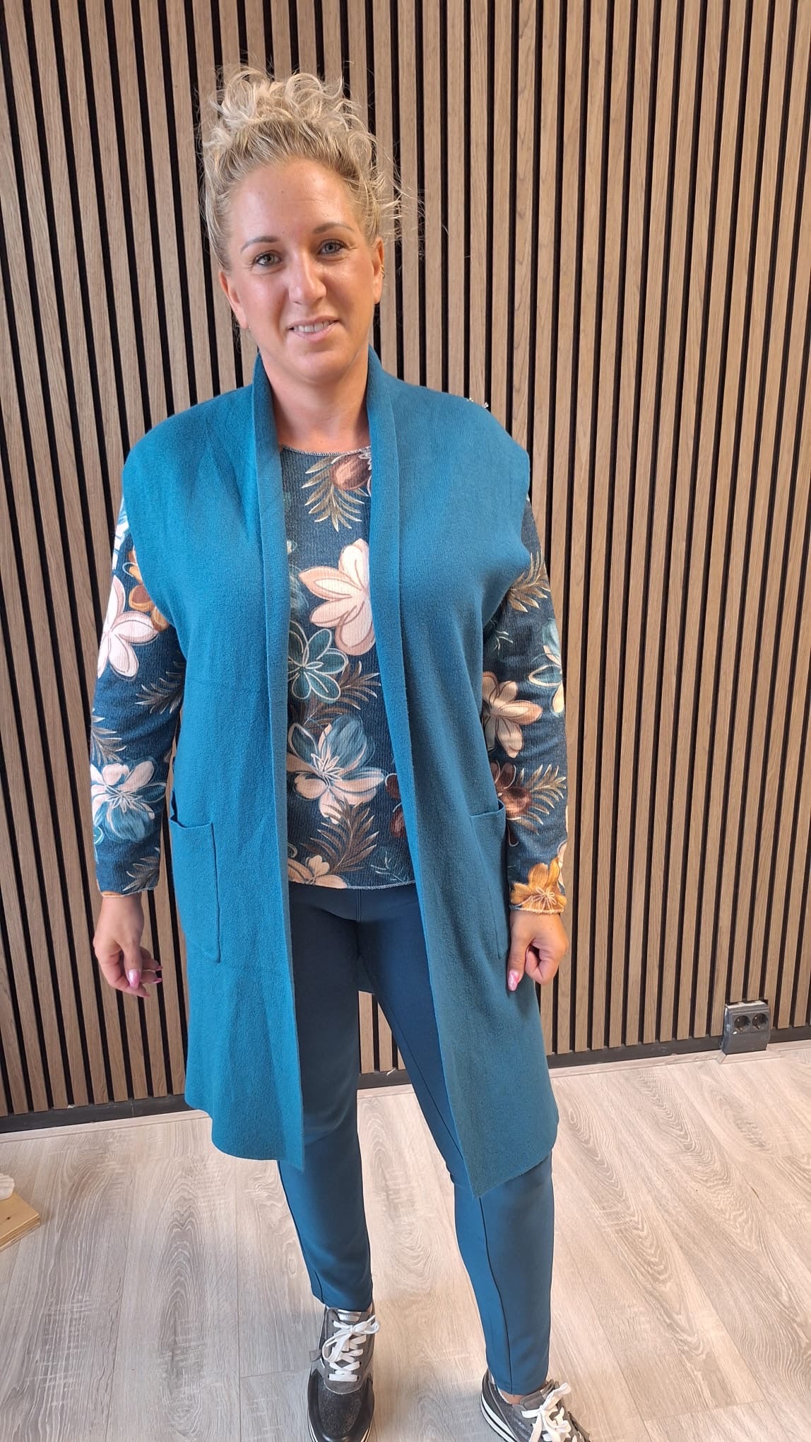 Viola vest lang mouwloos