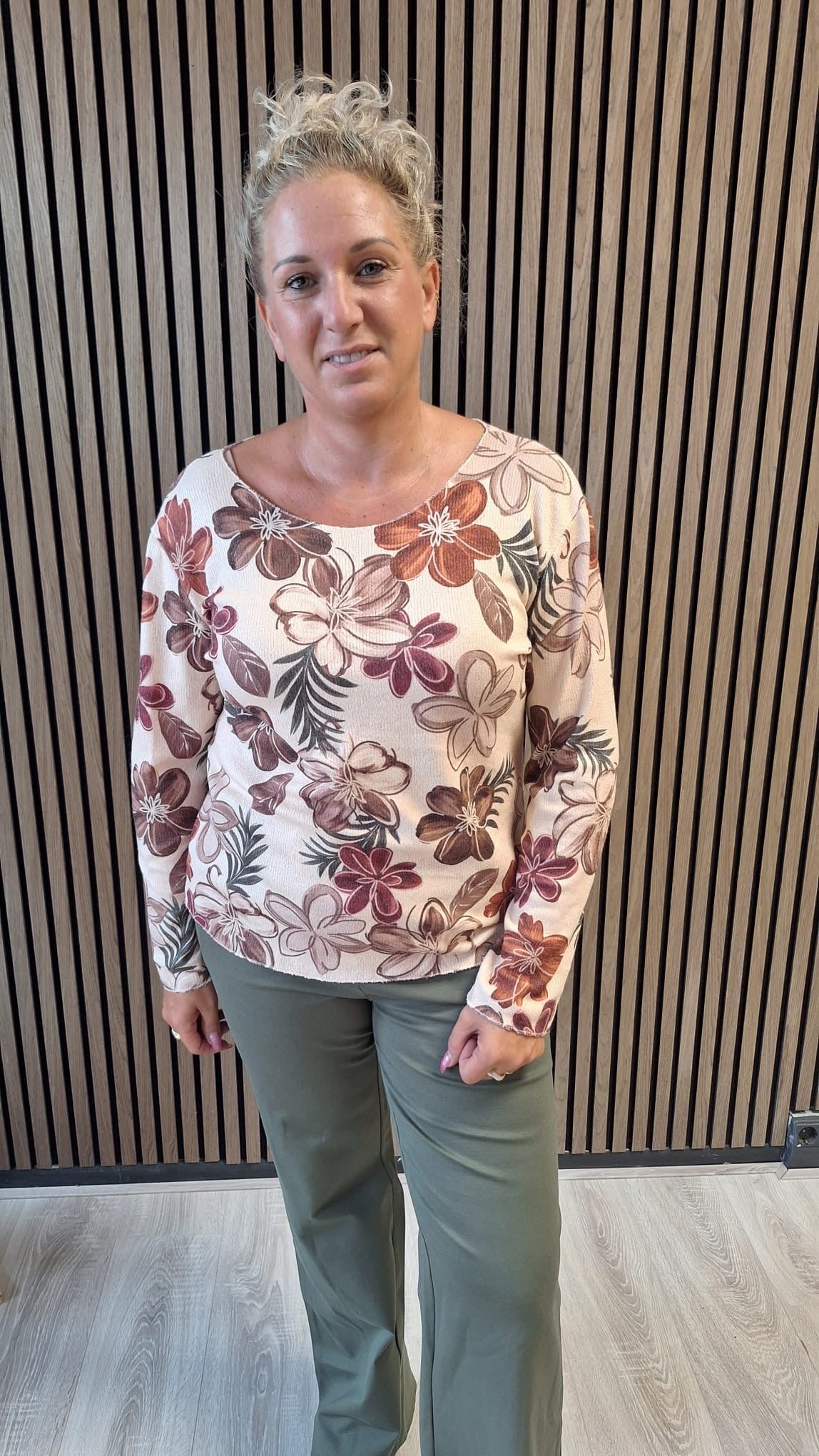 Tineke top bloemen