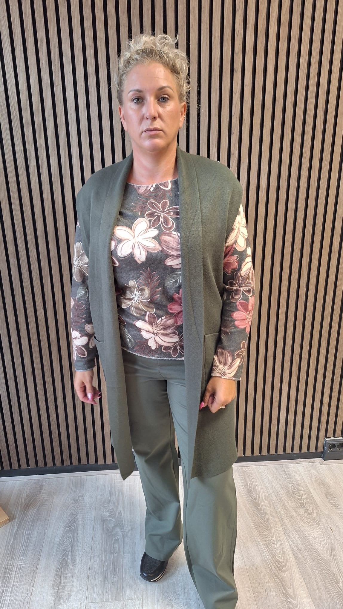 Viola vest lang mouwloos