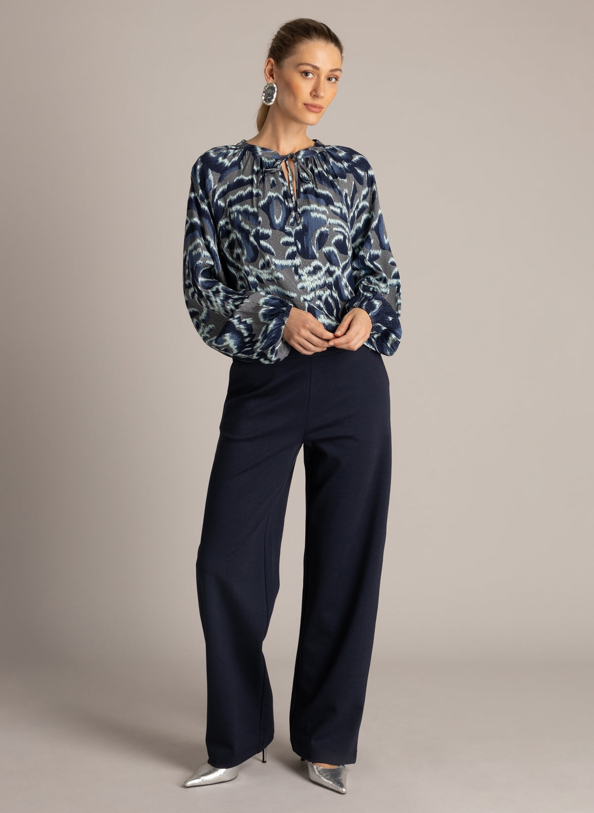 Yest blouse Carmen print